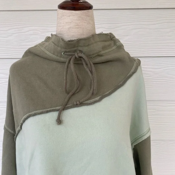 FREE PEOPLE Movement Color Block Homestretch Drawstring Neckline Long Sleeve XS - Picture 3 of 6